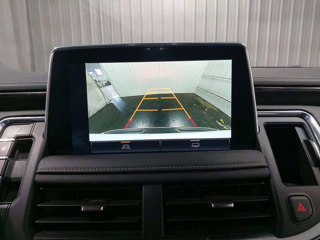 Used 2024 GMC Yukon XL SLT image 25