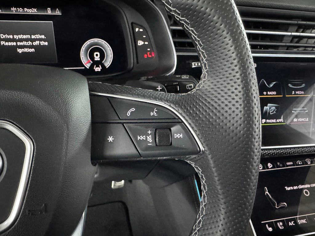 Used 2023 Audi SQ7 Prestige image 33