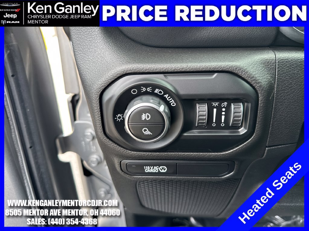Used 2020 Jeep Gladiator Overland AWD/4WD image 12