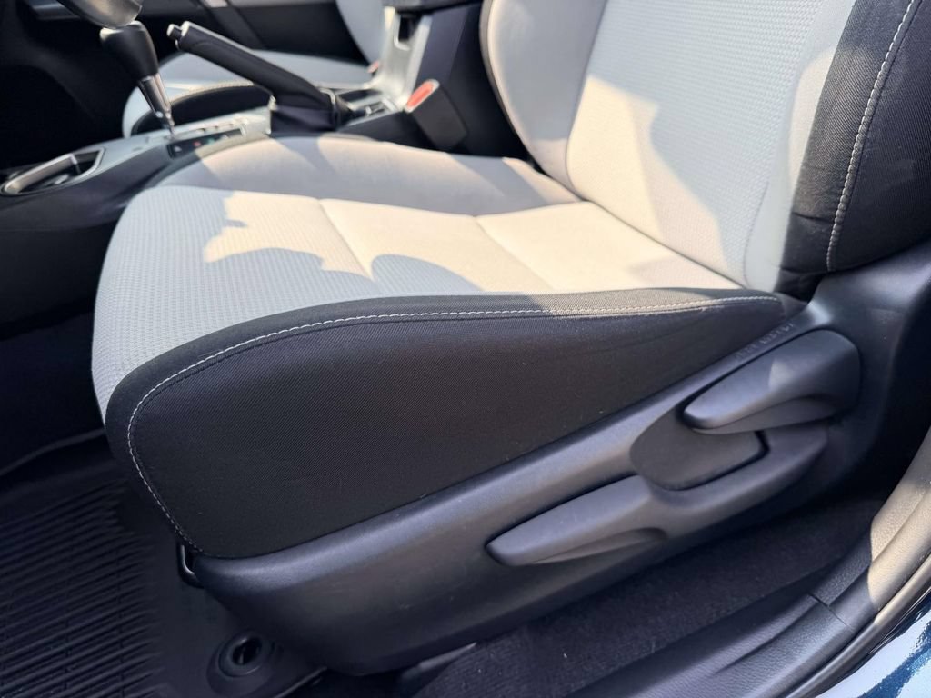 Certified 2017 Toyota RAV4 XLE w/ All Weather Liner Package AWD/4WD image 19