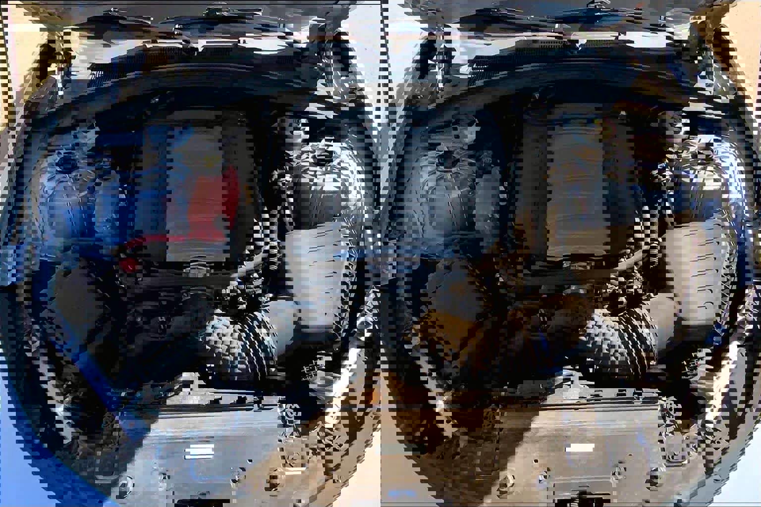 Used 2017 Chevrolet Camaro SS image 30