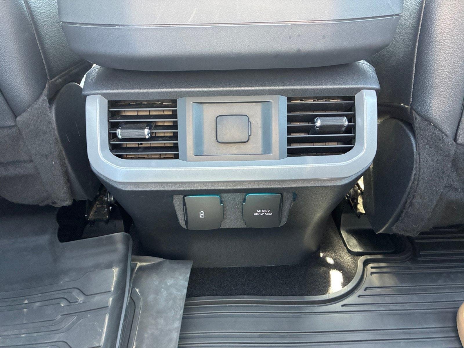 Used 2024 Ford F150 Lariat w/ FX4 Off-Road Package AWD/4WD image 32