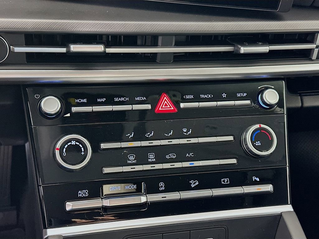 New 2026 Hyundai Santa Fe SE image 13