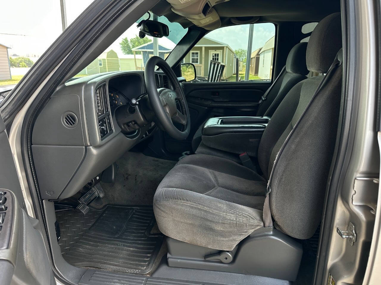 Used 2005 Chevrolet Silverado 1500 LS w/ Light Duty Power Package RWD image 10