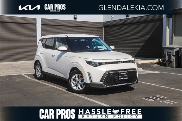 Certified 2023 Kia Soul LX w/ LX Technology Package