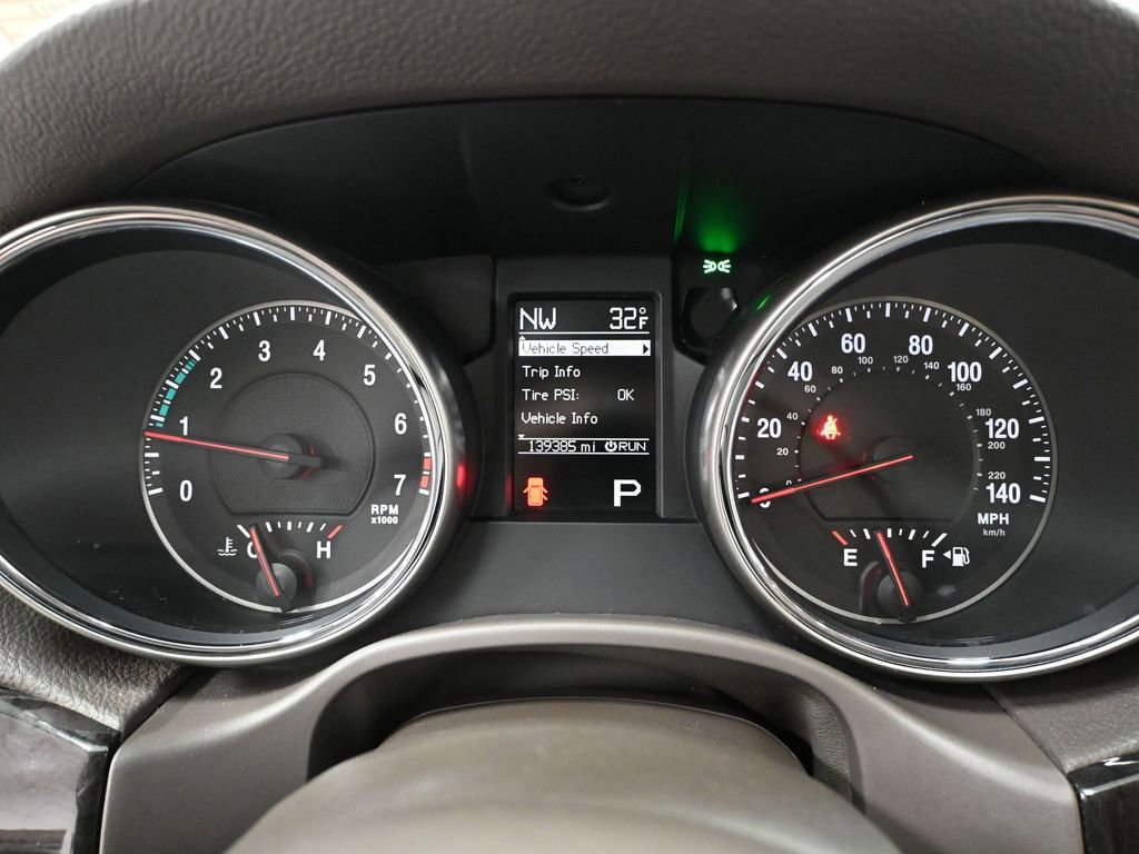 Used 2012 Jeep Grand Cherokee Laredo image 32