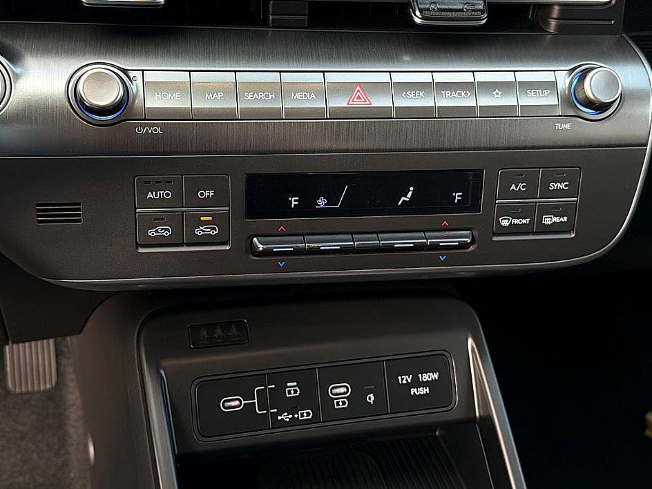 New 2026 Hyundai Kona Limited image 12