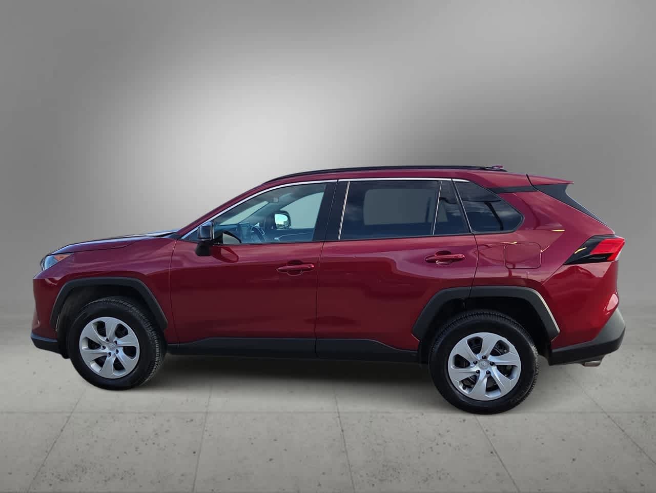 Certified 2021 Toyota RAV4 LE FWD image 5