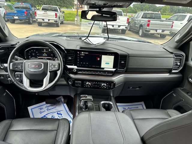 Used 2023 GMC Sierra 1500 SLT w/ SLT Premium Plus Package AWD/4WD image 13
