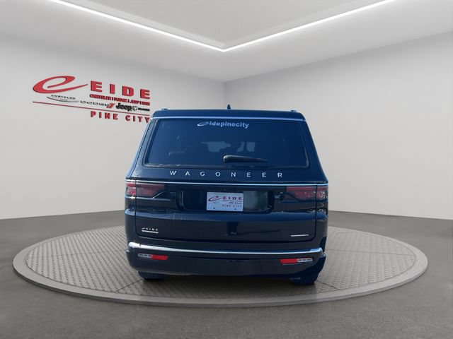 Used 2023 Jeep Wagoneer Series II AWD/4WD image 9