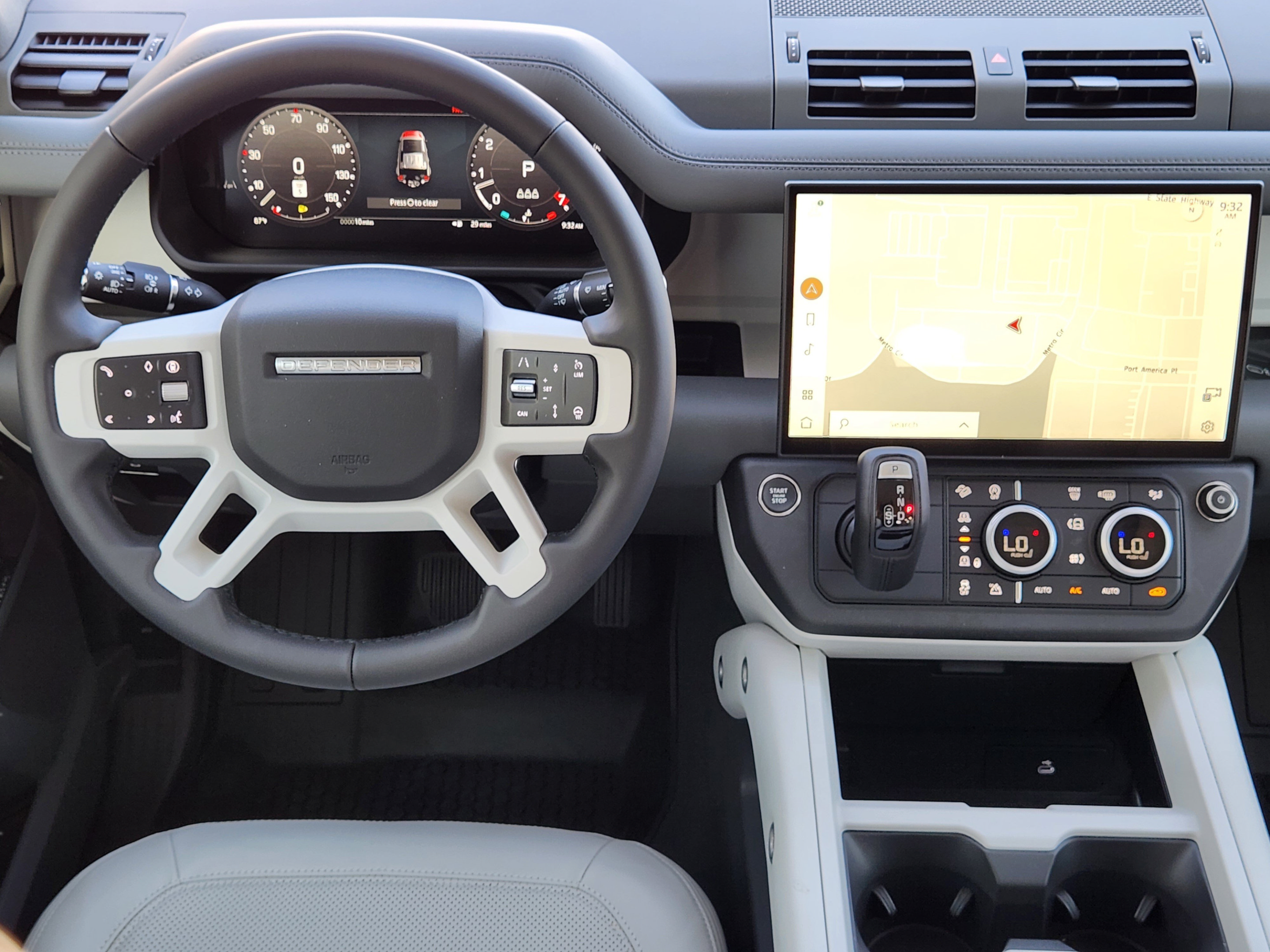 New 2026 Land Rover Defender 110 X-Dynamic SE AWD/4WD image 28