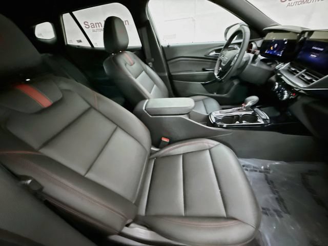 Used 2025 Chevrolet Trax RS w/ Driver Confidence Package FWD image 28
