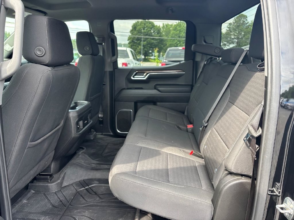 Used 2024 Chevrolet Silverado 1500 RST w/ Protection Package AWD/4WD image 18