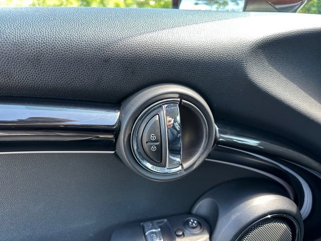 Used 2022 MINI Cooper S FWD image 18