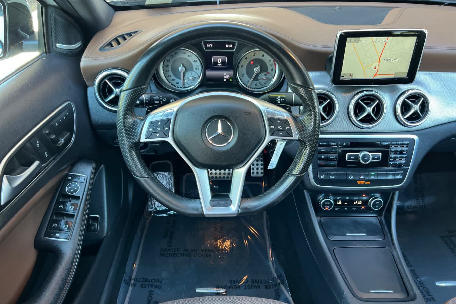 Used 2015 Mercedes-Benz GLA 250 4MATIC image 15