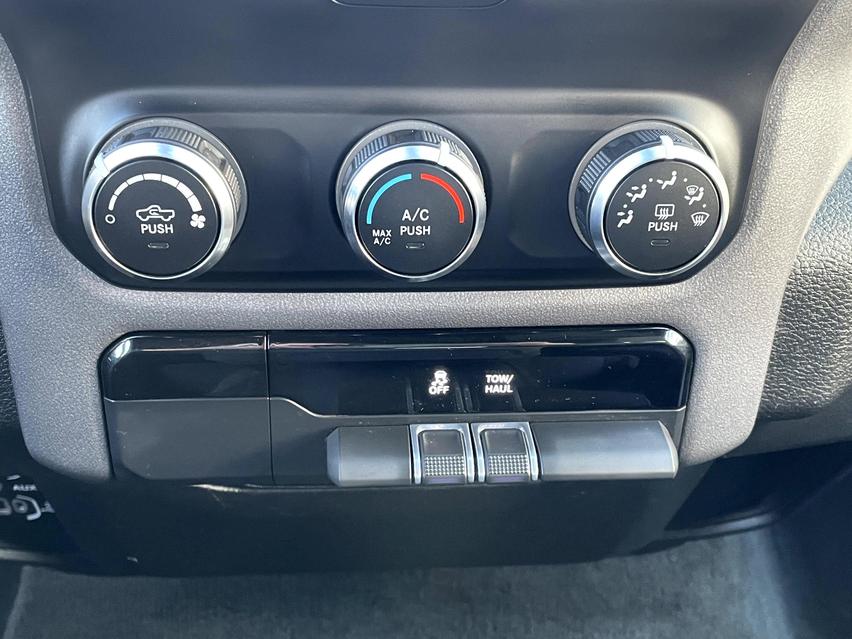 Used 2021 RAM 1500 Big Horn image 19