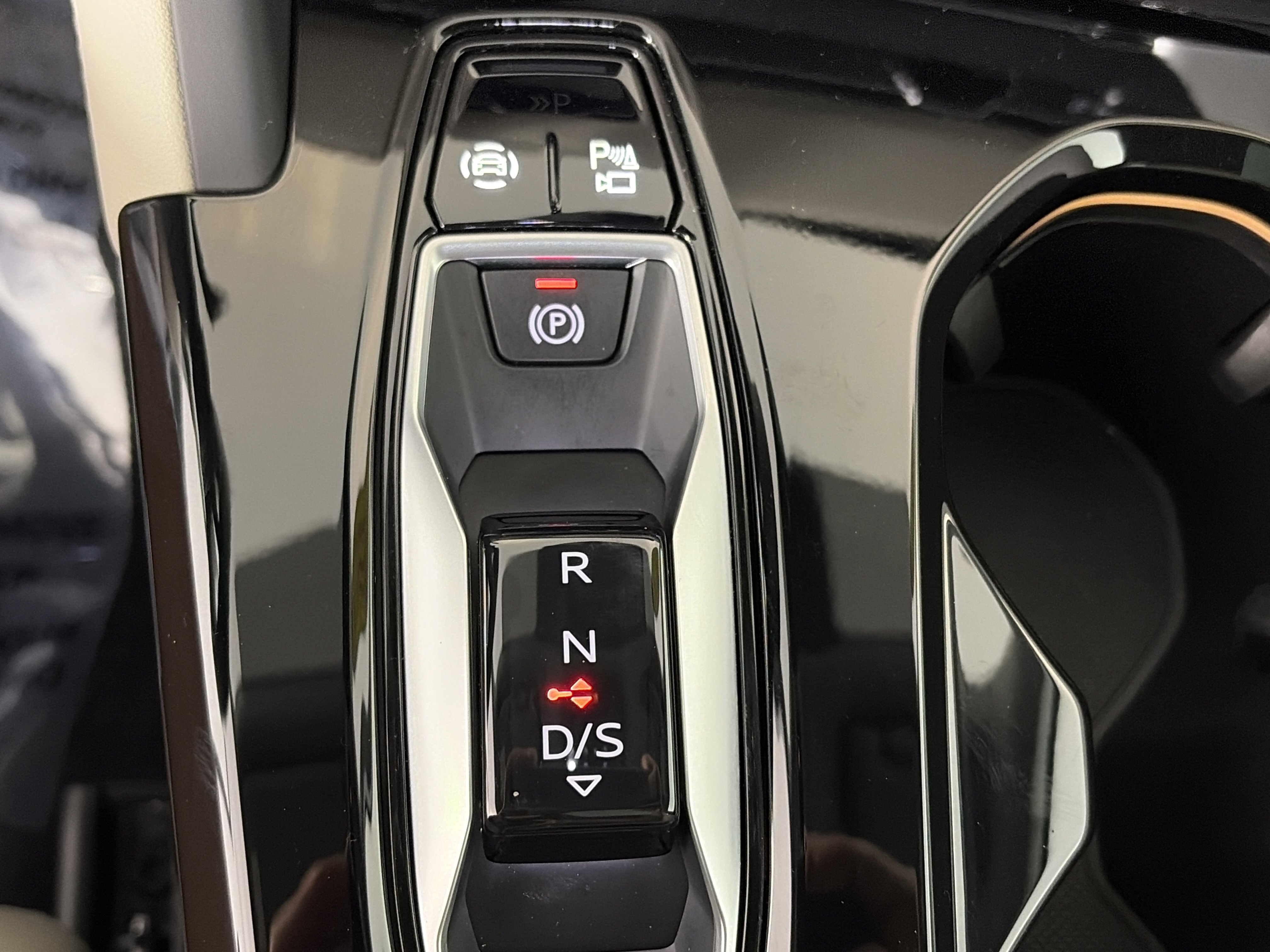 Used 2025 Audi Q5 Premium Plus w/ Premium Plus image 26