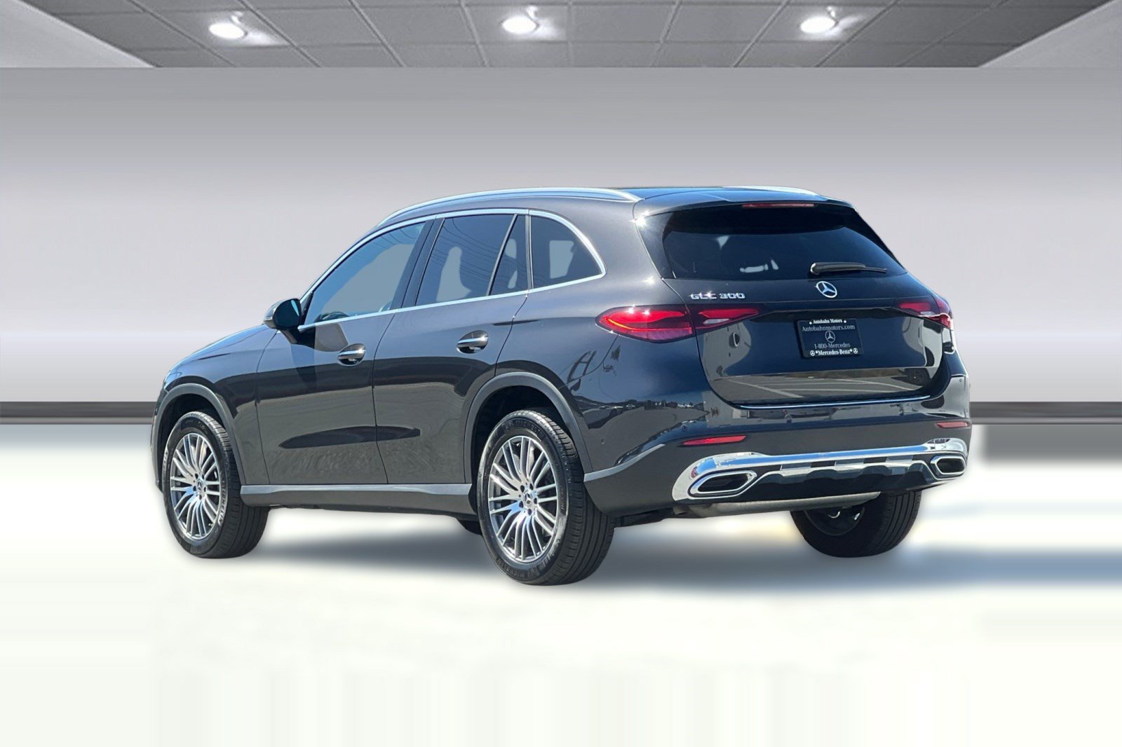 Certified 2026 Mercedes-Benz GLC 300 image 3