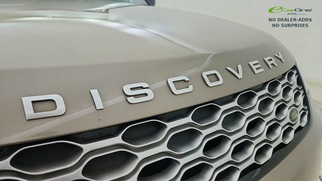 Used 2024 Land Rover Discovery Metropolitan Edition AWD/4WD image 24