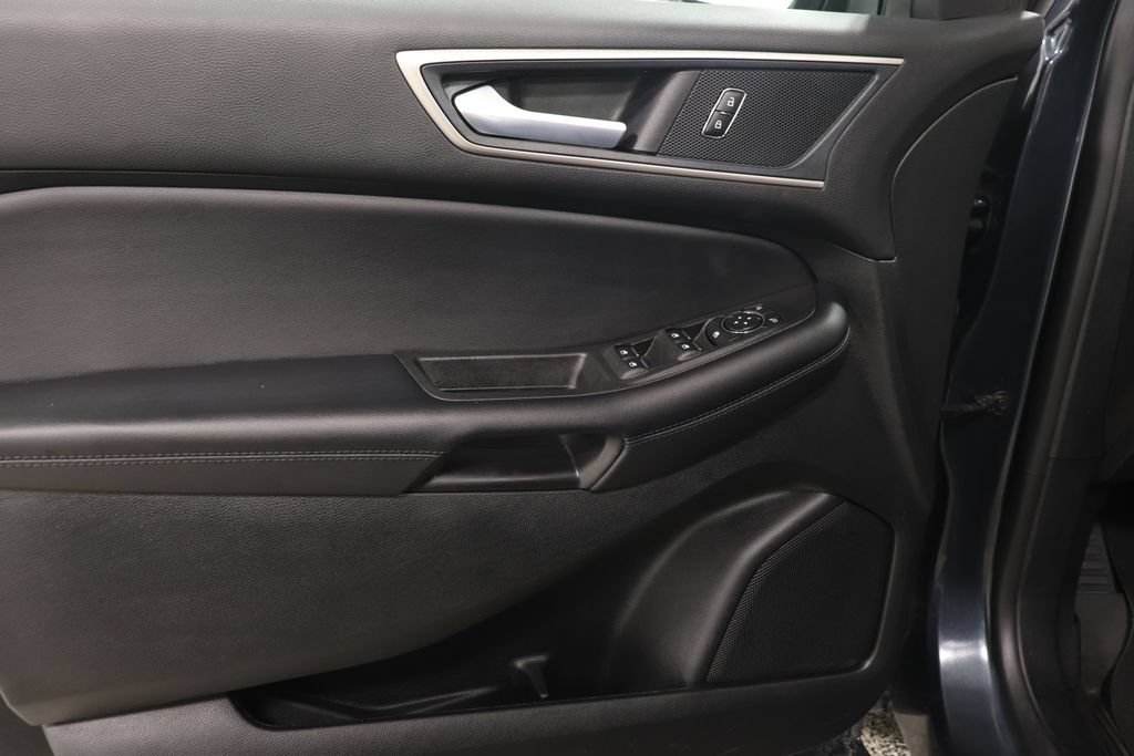Used 2024 Ford Edge SEL w/ Convenience Package AWD/4WD image 22
