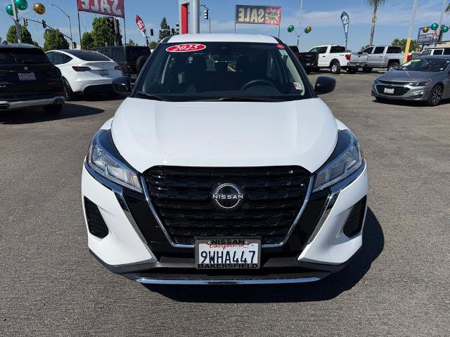 Certified 2025 Nissan Kicks Play S video 2