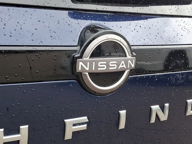 Used 2022 Nissan Pathfinder SV w/ SV Premium Package AWD/4WD image 29