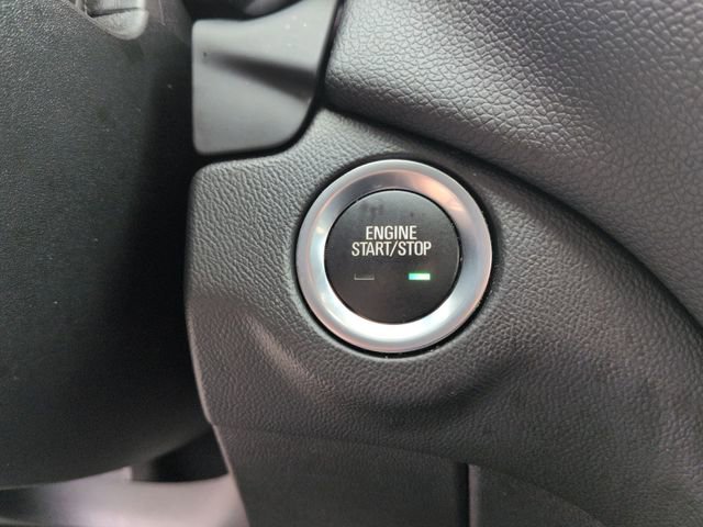 Used 2020 Chevrolet Equinox LT w/ Driver Convenience Package image 19