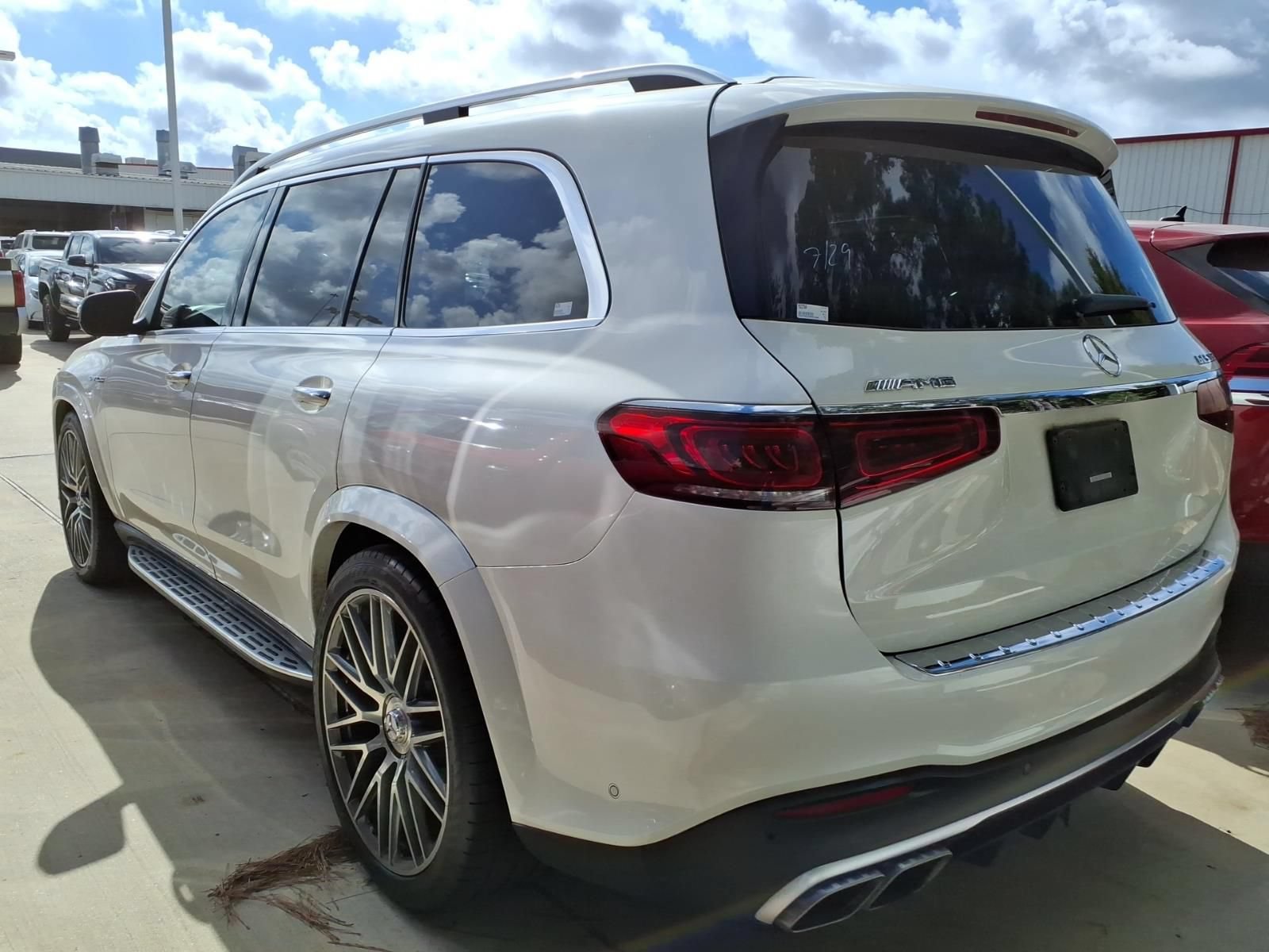 Used 2021 Mercedes-Benz GLS 63 AMG 4MATIC image 2