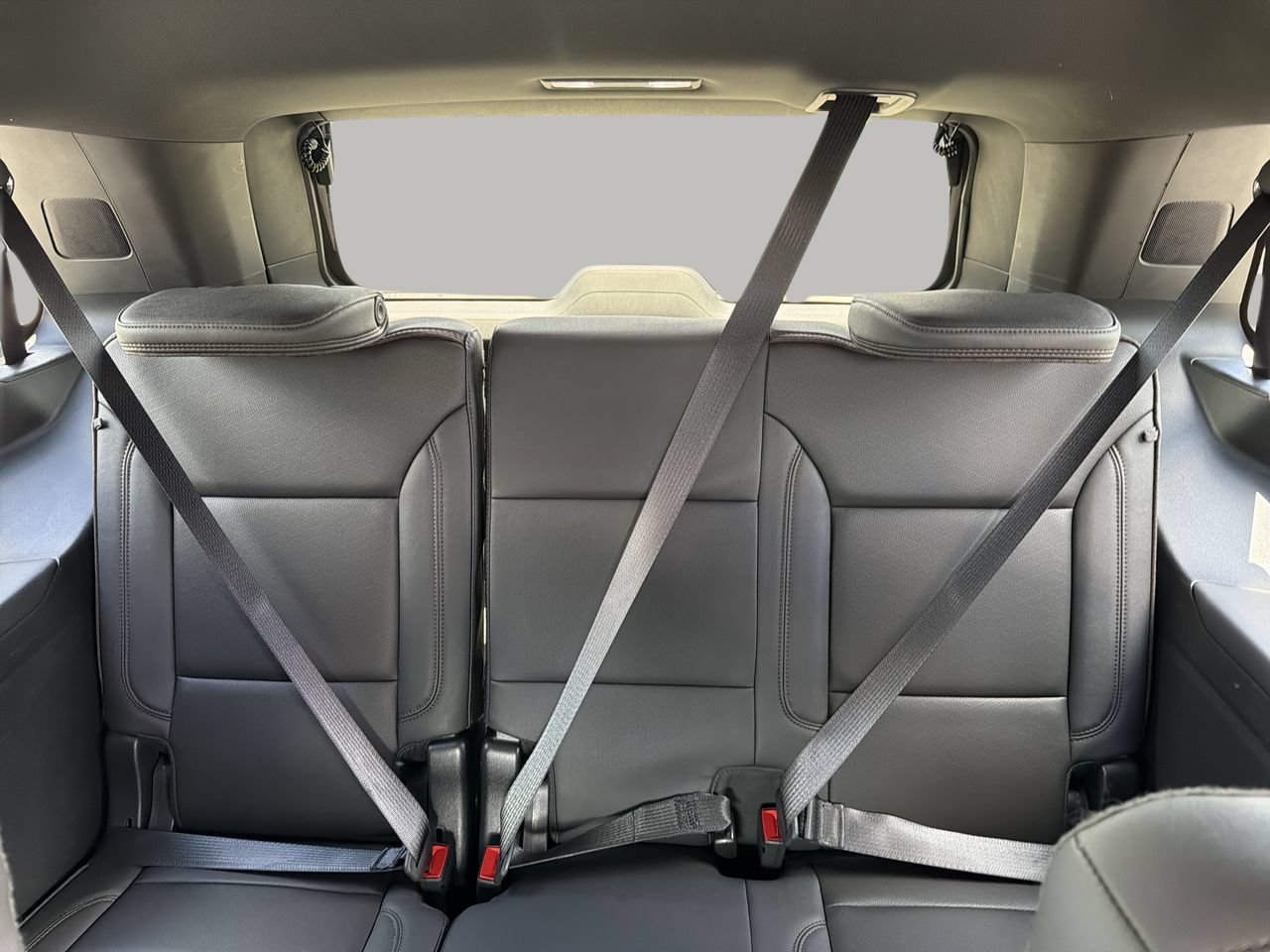 Used 2024 Chevrolet Tahoe High Country RWD image 18