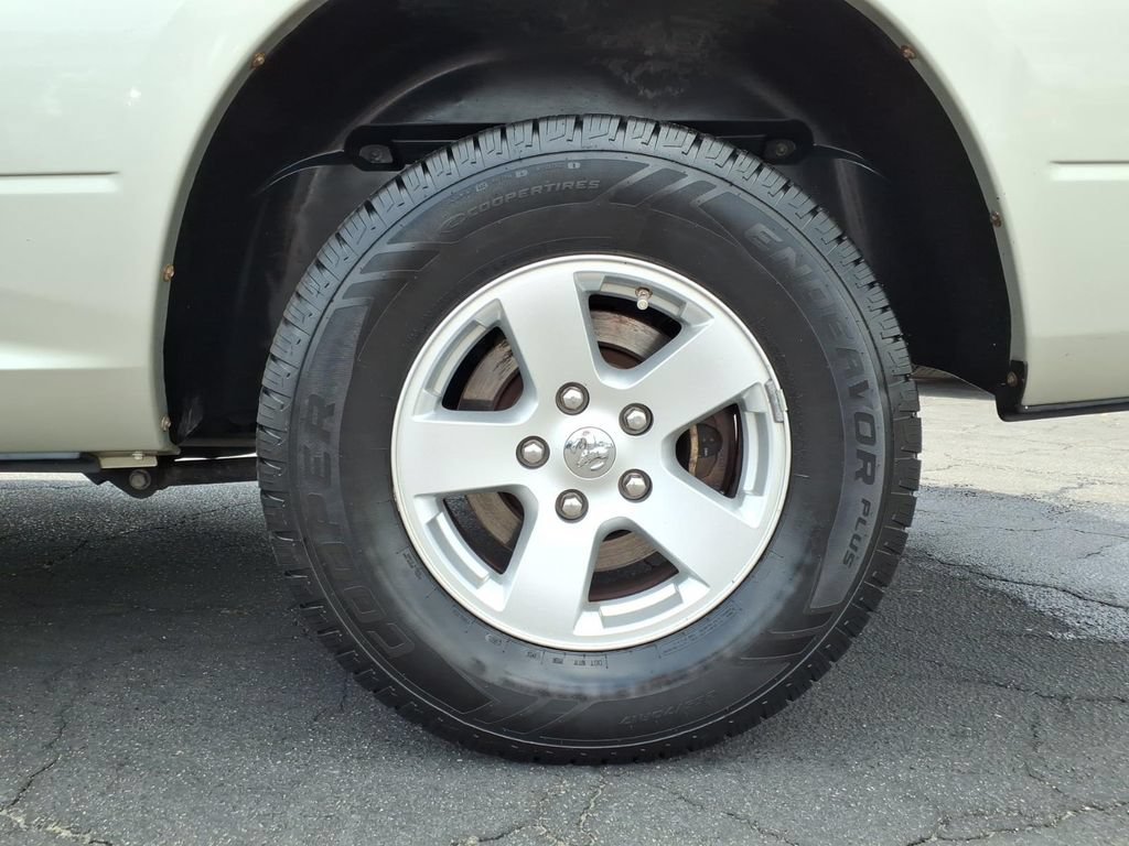 Used 2009 Dodge Ram 1500 Truck SLT RWD image 21