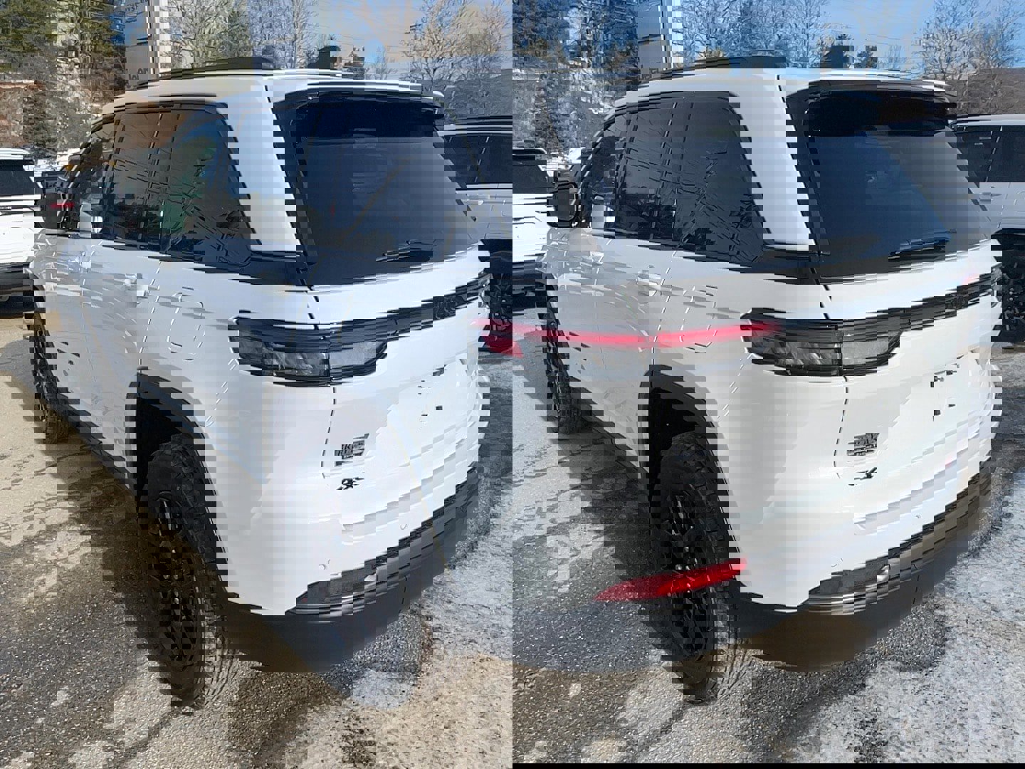 New 2026 Jeep Grand Cherokee Altitude image 7