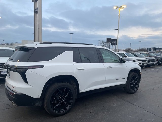 Used 2024 Chevrolet Traverse RS w/ LPO, Floor Liner Package video 2