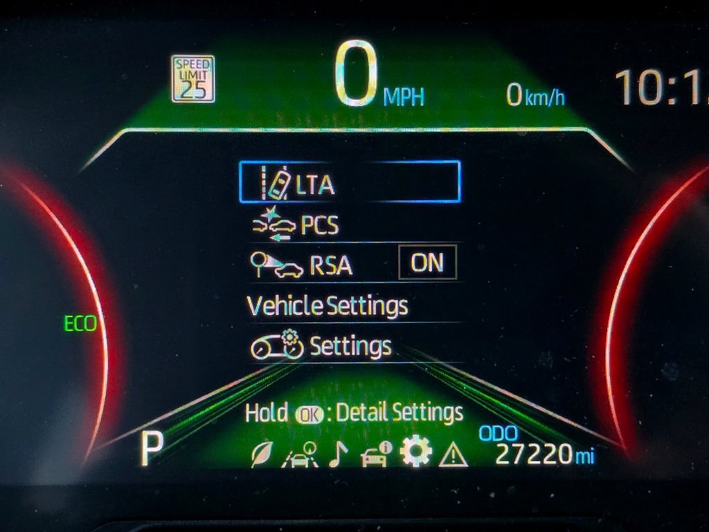 Used 2025 Toyota RAV4 LE AWD/4WD image 25