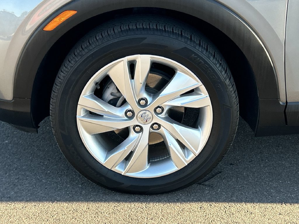 Used 2024 Buick Encore GX Preferred w/ Comfort Package FWD image 33