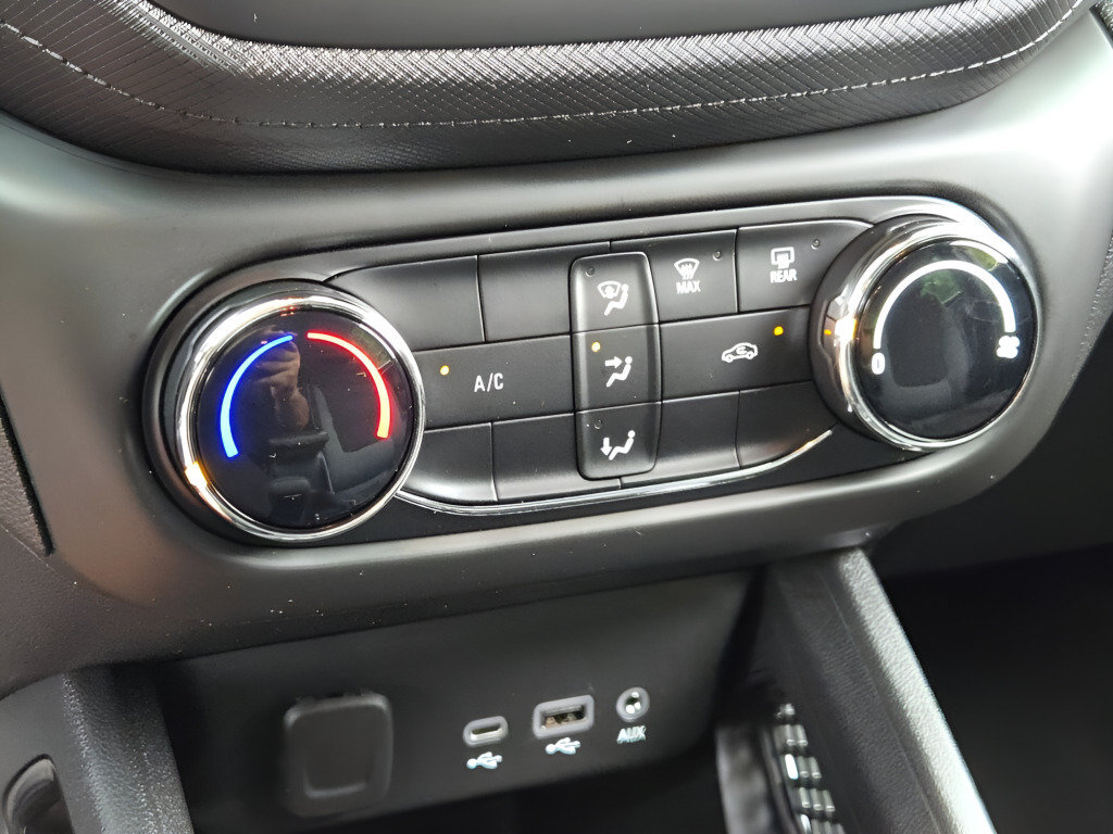 Certified 2023 Chevrolet TrailBlazer LS FWD image 30