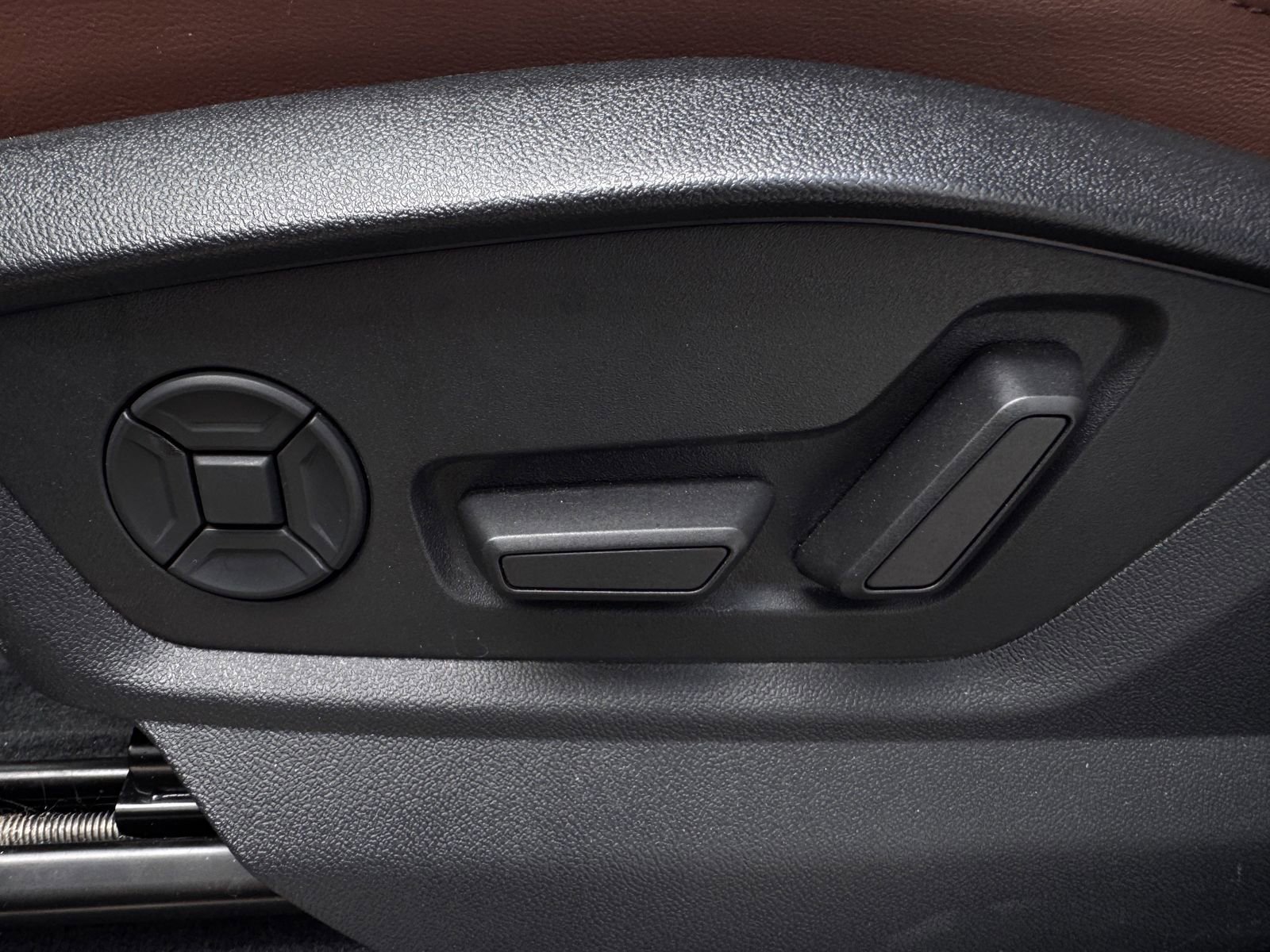 Used 2023 Audi Q7 2.0T Premium w/ Convenience Package image 27