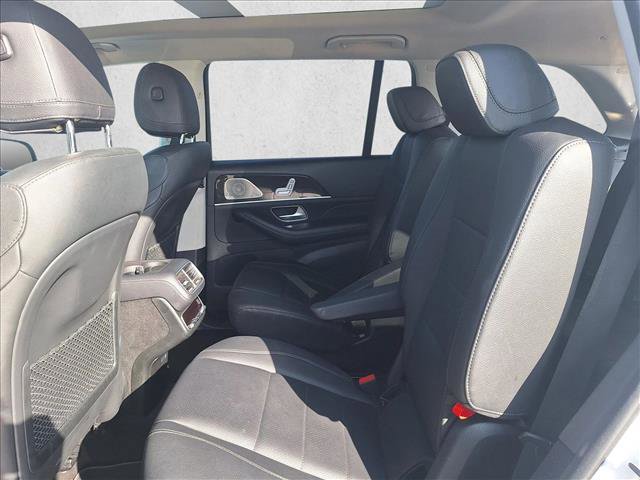 Used 2023 Mercedes-Benz GLS 450 4MATIC image 13