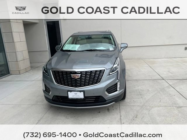 Used 2024 Cadillac XT5 Premium Luxury w/ LPO, Floor Liner Package AWD/4WD image 5
