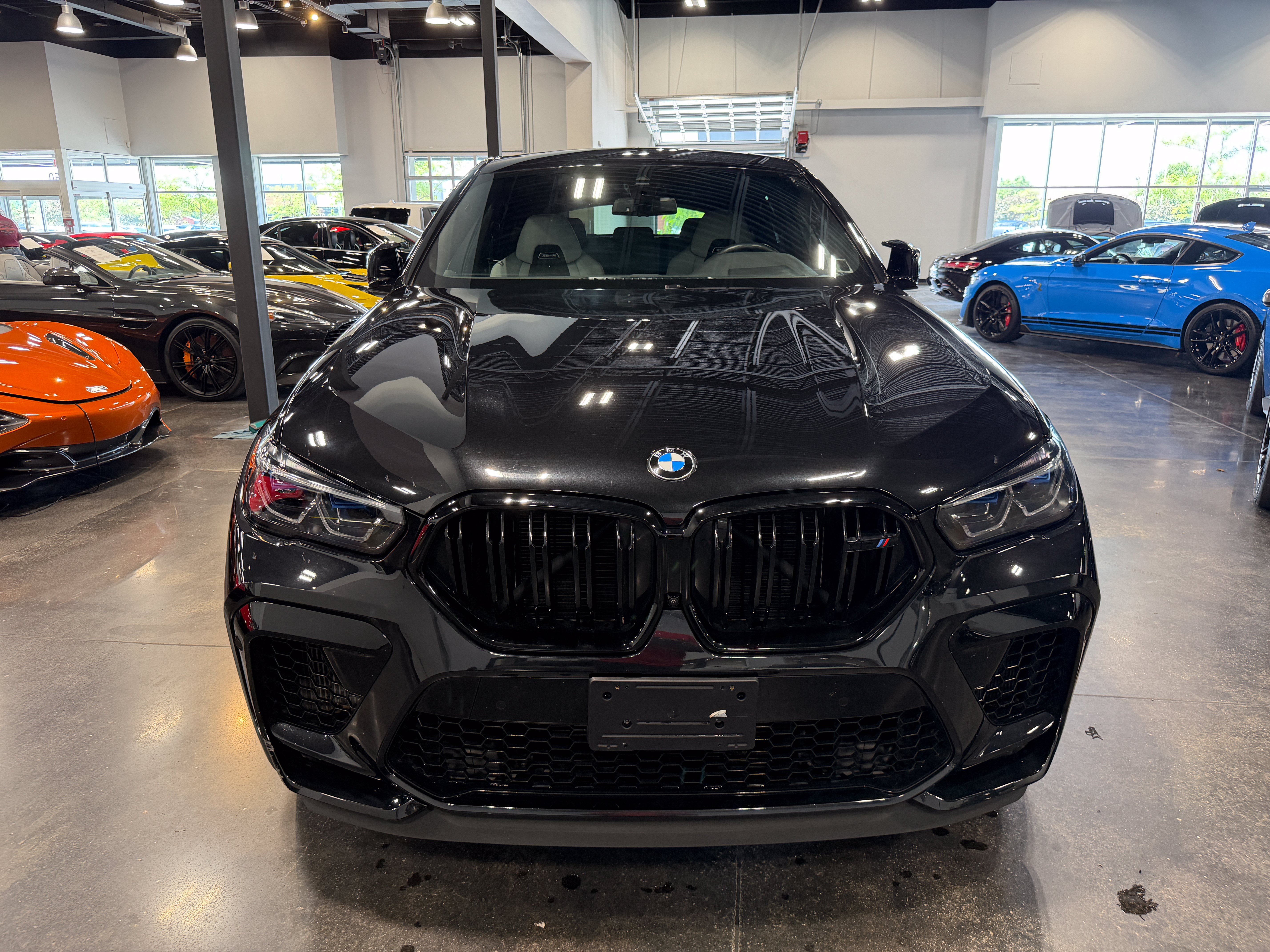 Used 2022 BMW X6 M w/ Competition Package AWD/4WD image 2