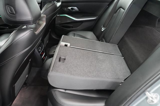 Used 2023 BMW 330e xDrive w/ Premium Package image 30