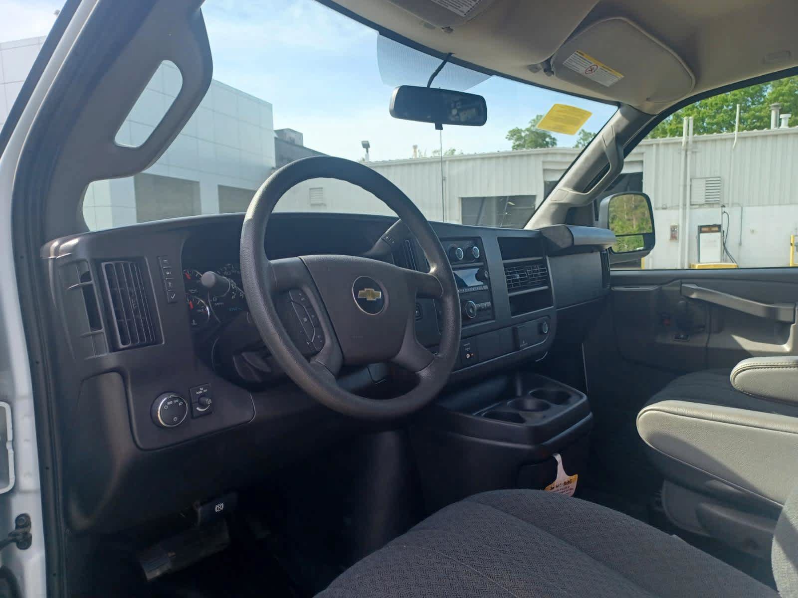Used 2024 Chevrolet Express 2500 w/ Driver Convenience Package RWD image 8
