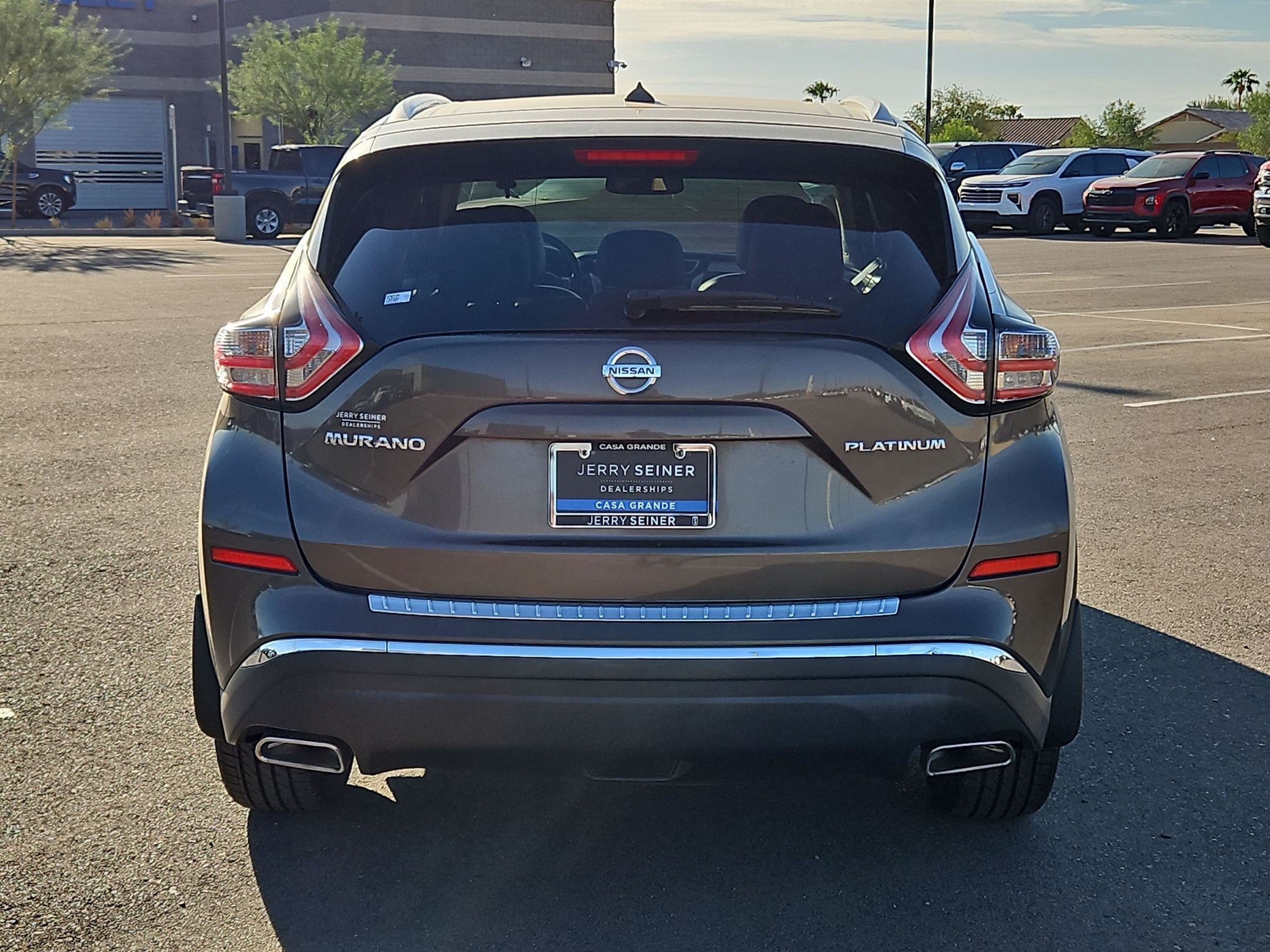 Used 2015 Nissan Murano Platinum w/ Platinum Technology Package FWD image 4