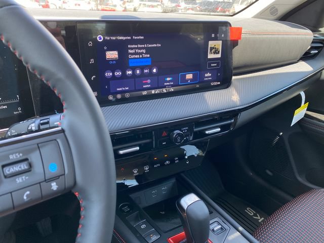 New 2026 Nissan Kicks SR w/ SR Premium Package AWD/4WD image 17