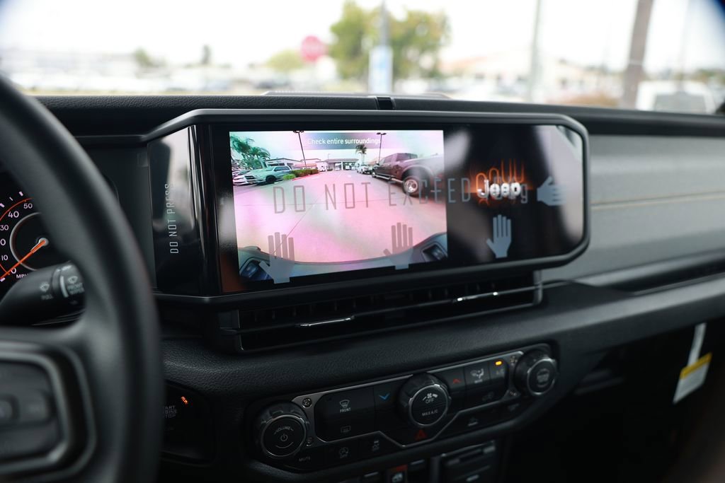 New 2026 Jeep Gladiator Sport AWD/4WD image 19
