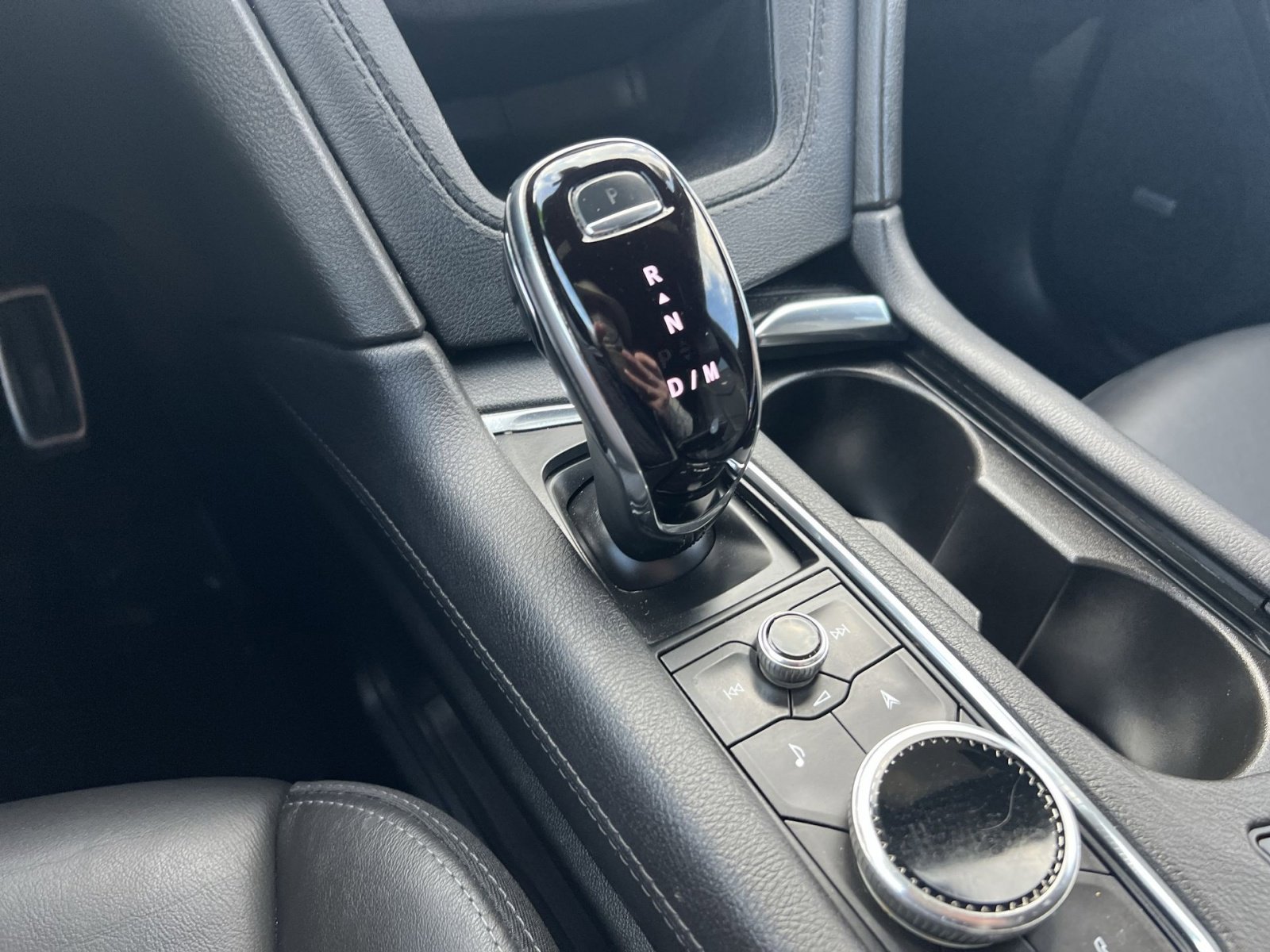 Used 2023 Cadillac XT5 Sportv w/ Technology Package image 21