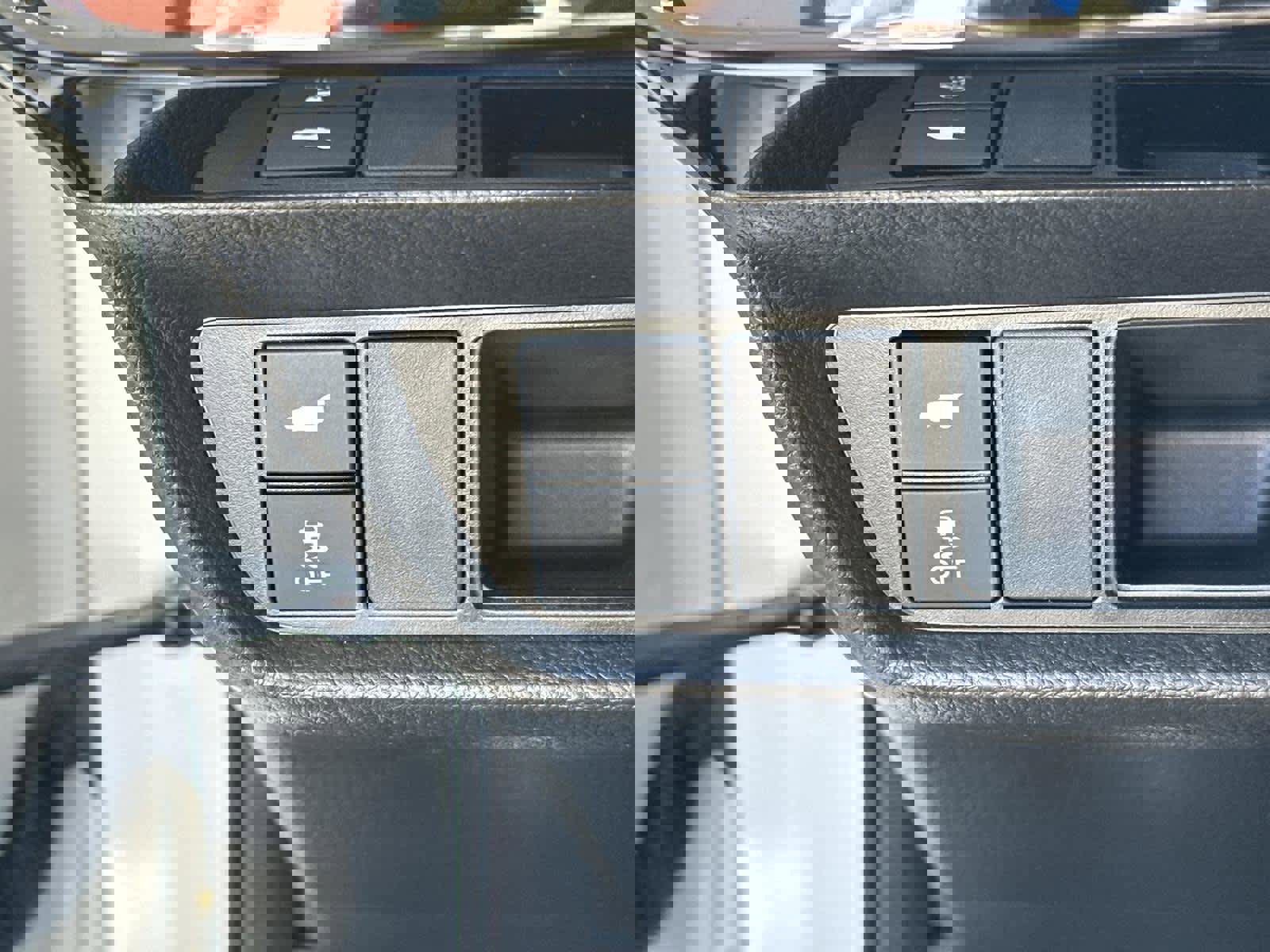 Certified 2025 Acura ADX A-Spec image 30