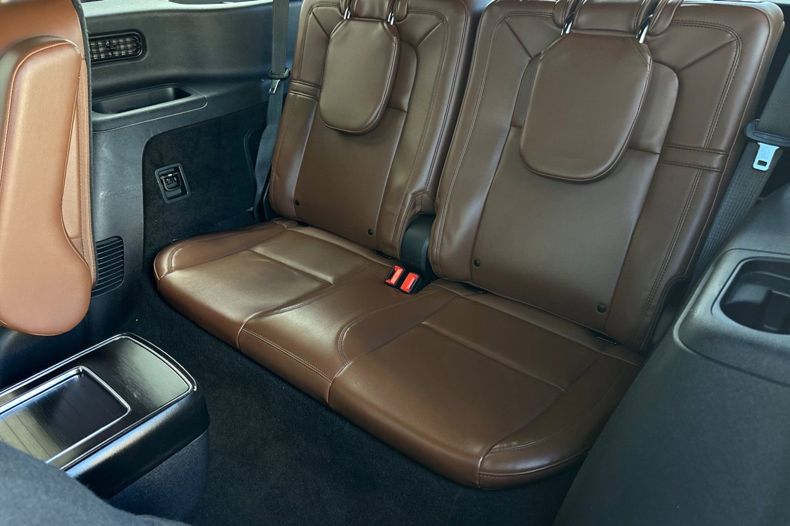 Certified 2021 Lincoln Aviator Reserve w/ Equipment Group 210A image 14