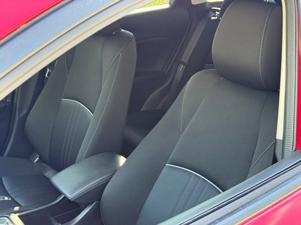 Used 2019 MAZDA CX-3 Sport w/ Sport I-ACTIVSENSE Package FWD image 17