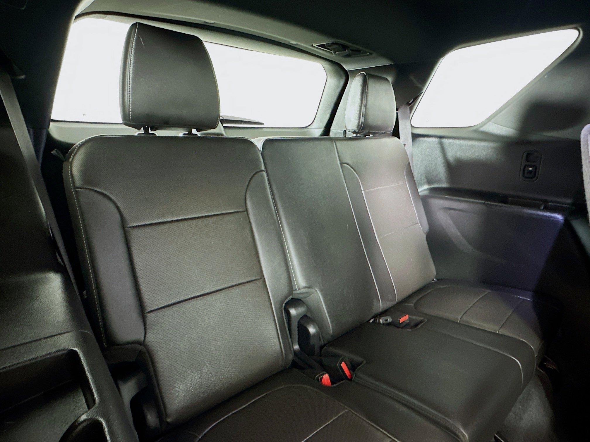 Used 2023 Chevrolet Traverse Premier w/ Redline Edition AWD/4WD image 29