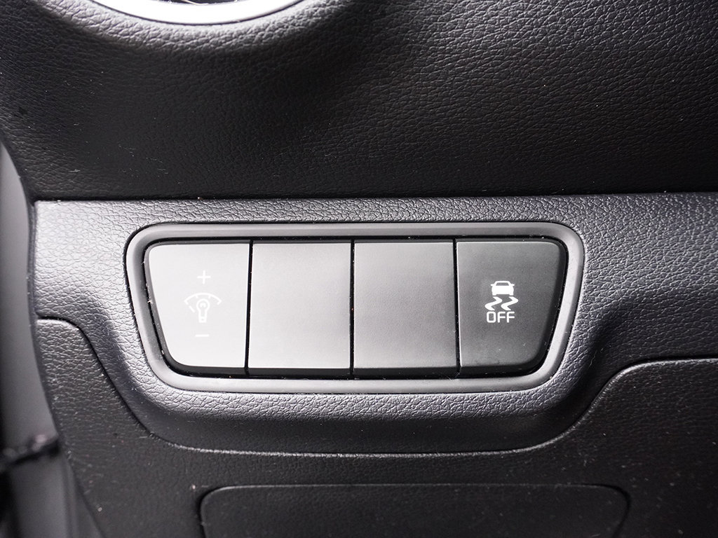 Used 2022 Kia Forte LXS FWD image 27